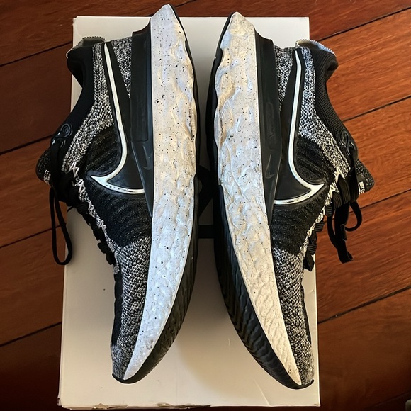 🚨SALE // Nike React Infinity 2 - Picture 8 of 9